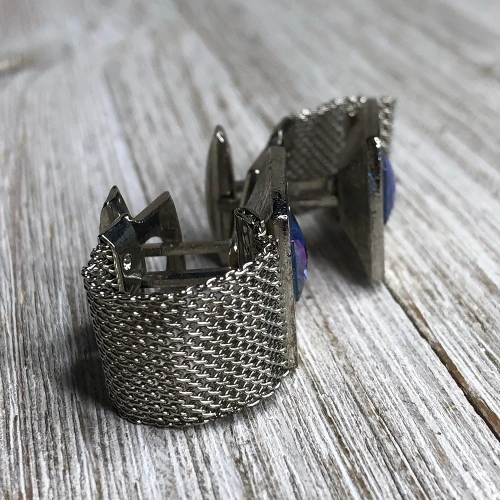 Vintage Wrap Around Faceted Cabochon Cuff Links